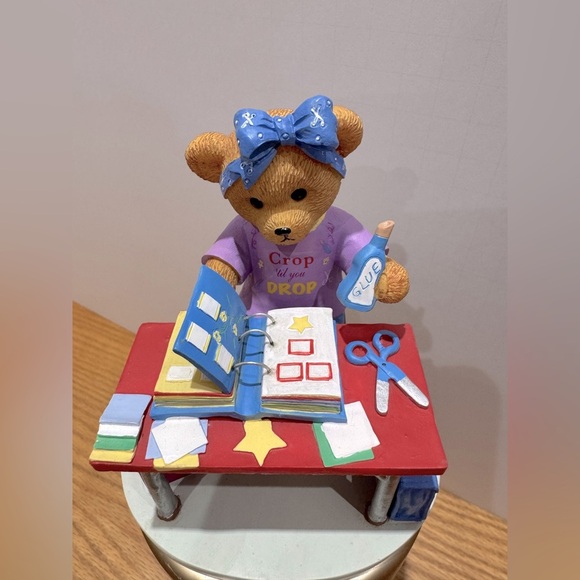 Memory Keeper Crop till you drop Teddy Bear figurine - Picture 8 of 9